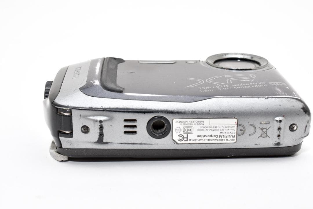 フジフィルム　FUJIFILM FinePix XP140《防水カメラ》