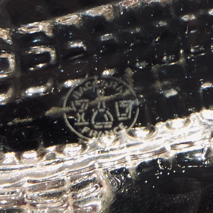 BACCARATバカラ/美品　純正箱付 45cm 「緑の涙」クロコダイル　ワニ