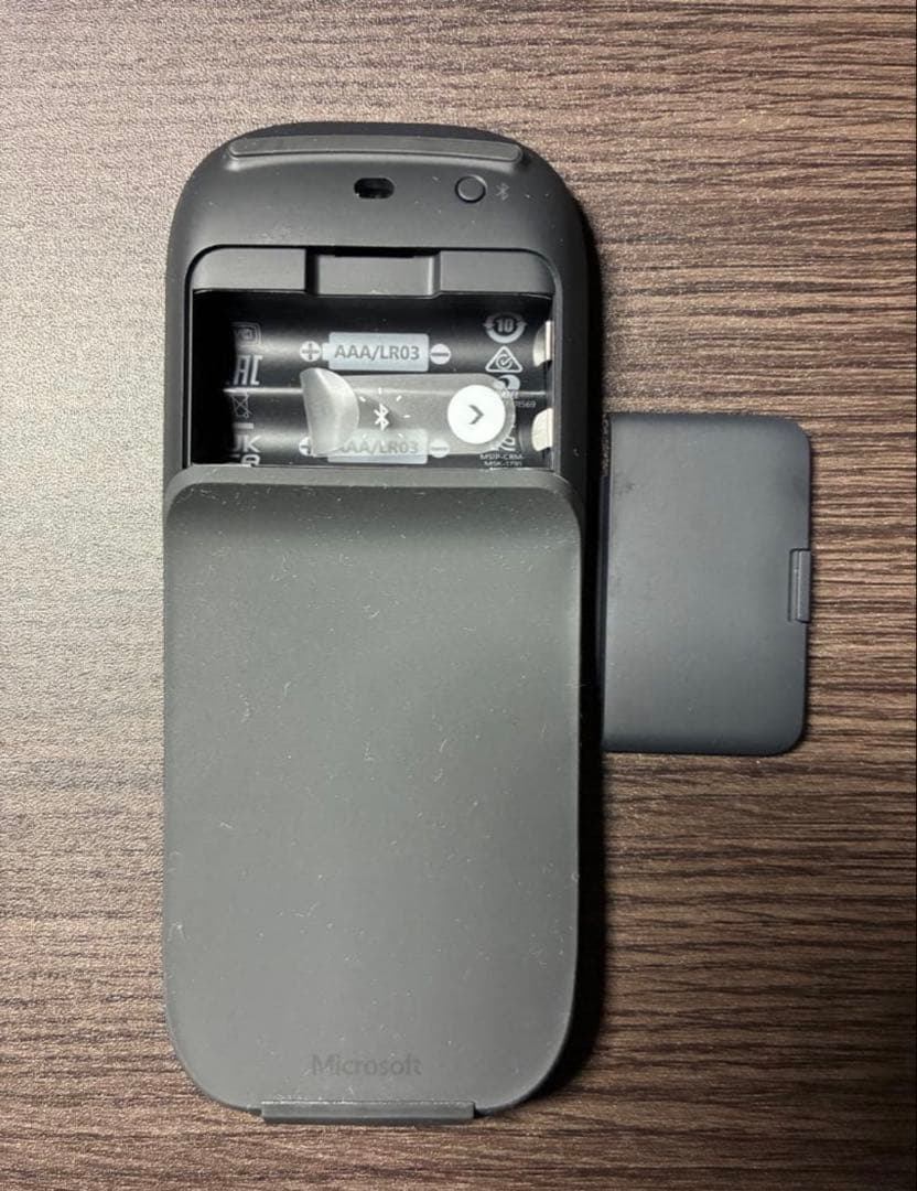 Surface Arc Mouse ブラック　マイクロソフト