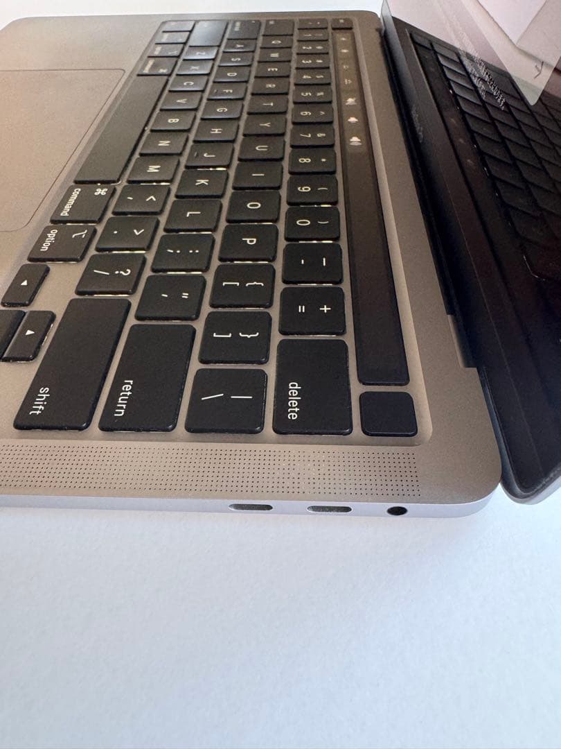 MacBook Pro 13インチ （2020）Core i5 スペースグレー