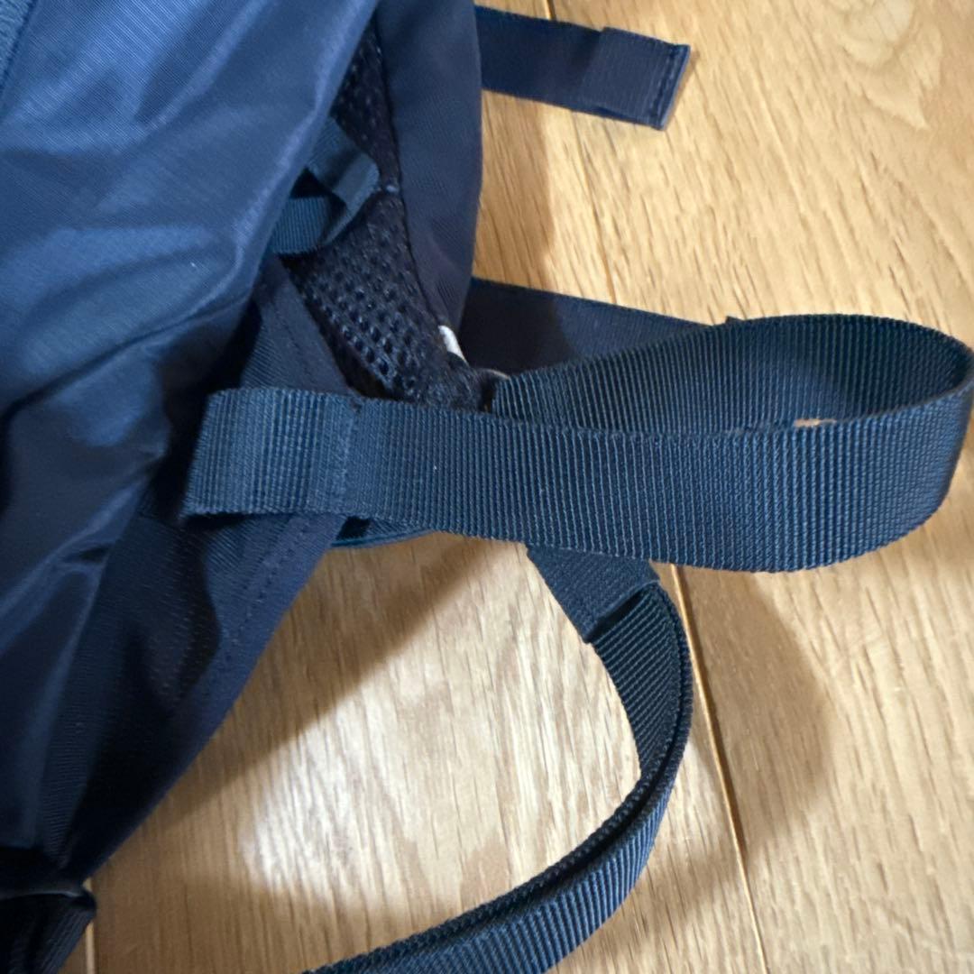 サロモン　Agile6SET 新古品未使用　商品タグ、フラスク付き