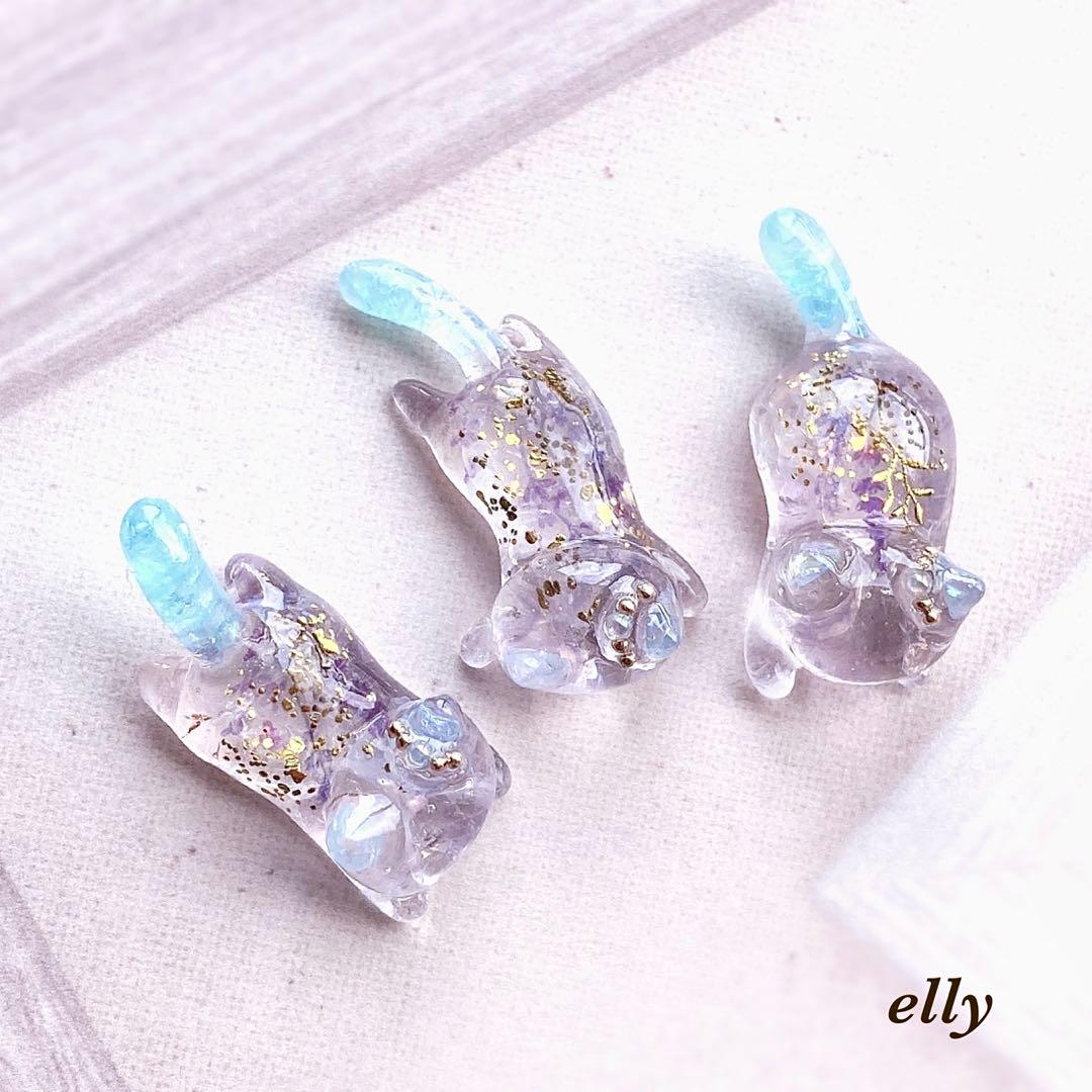 【みゆママ様】1363.天然石　琉球ガラス　ラベンダー　じゃれ猫　レジン