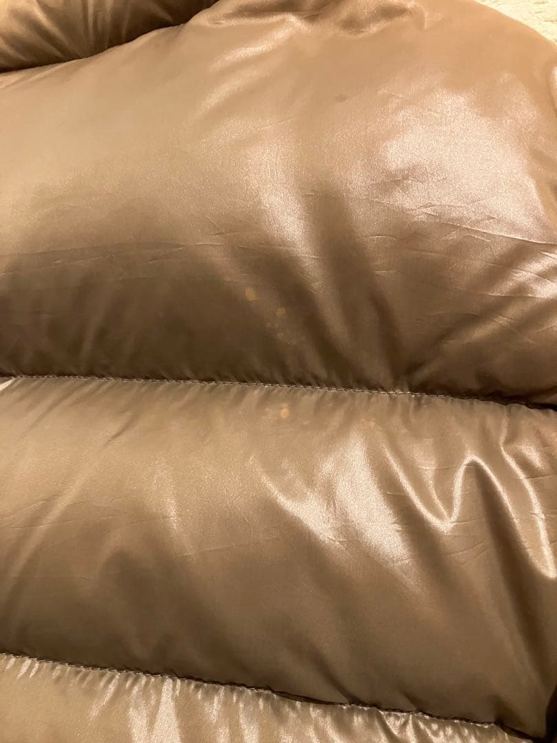 Moncler ダウンジャケット