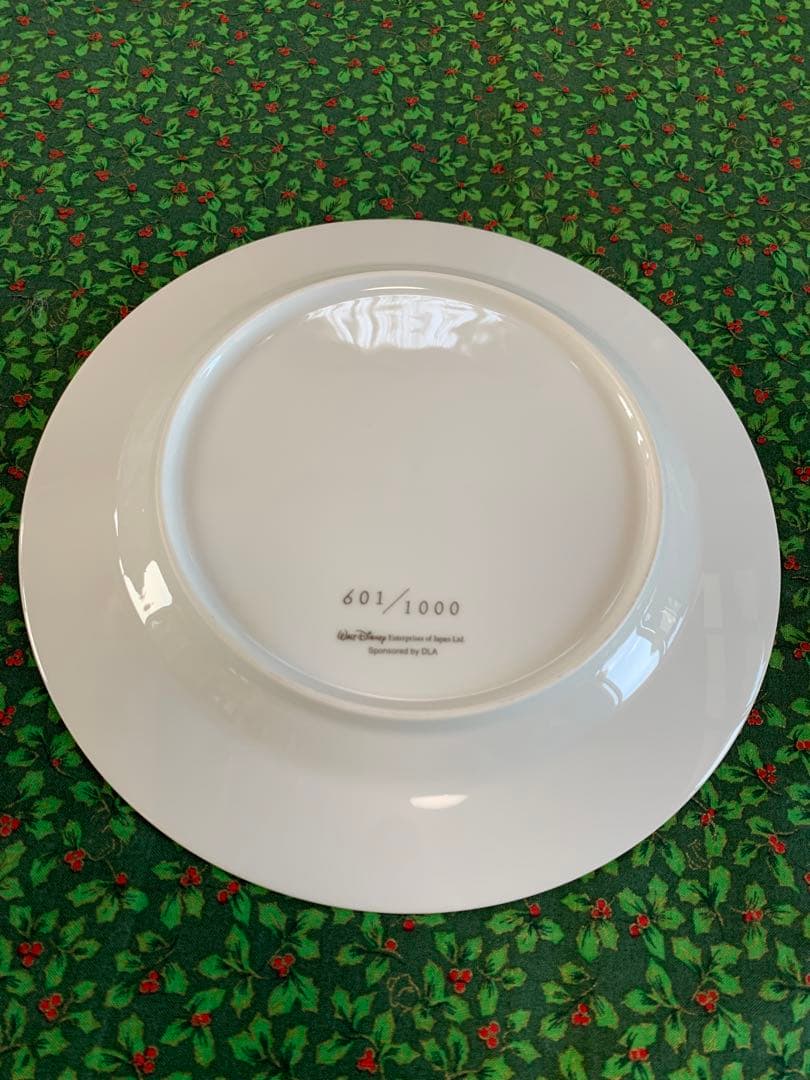 ミッキー&ミニー 70周年プレート ディズニー Disney 食器 皿 ソーサー