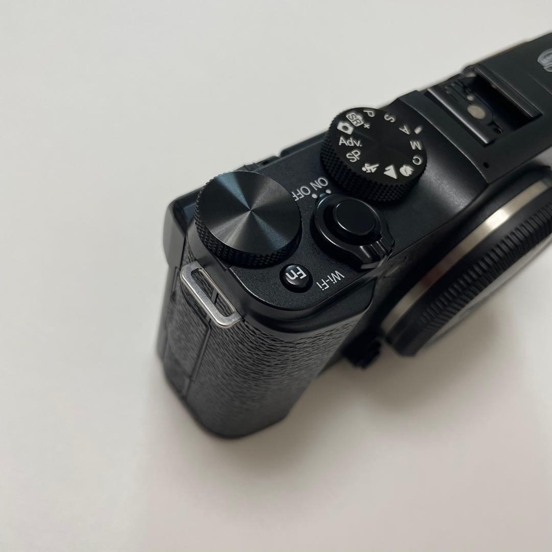 【 美品 】FUJIFILM X-M1 ブラック フジフィルム
