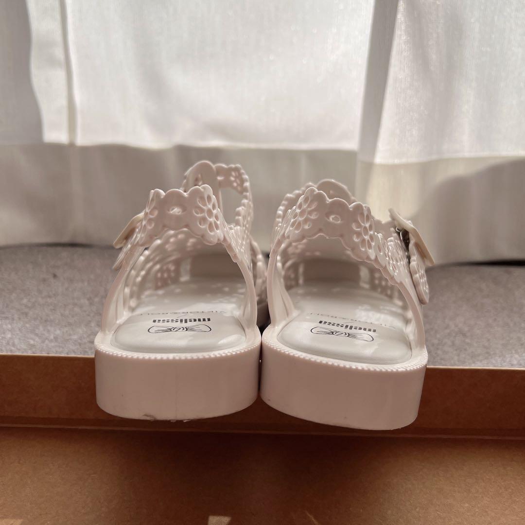 『melissa×VICTOR&ROLF』コラボサンダル