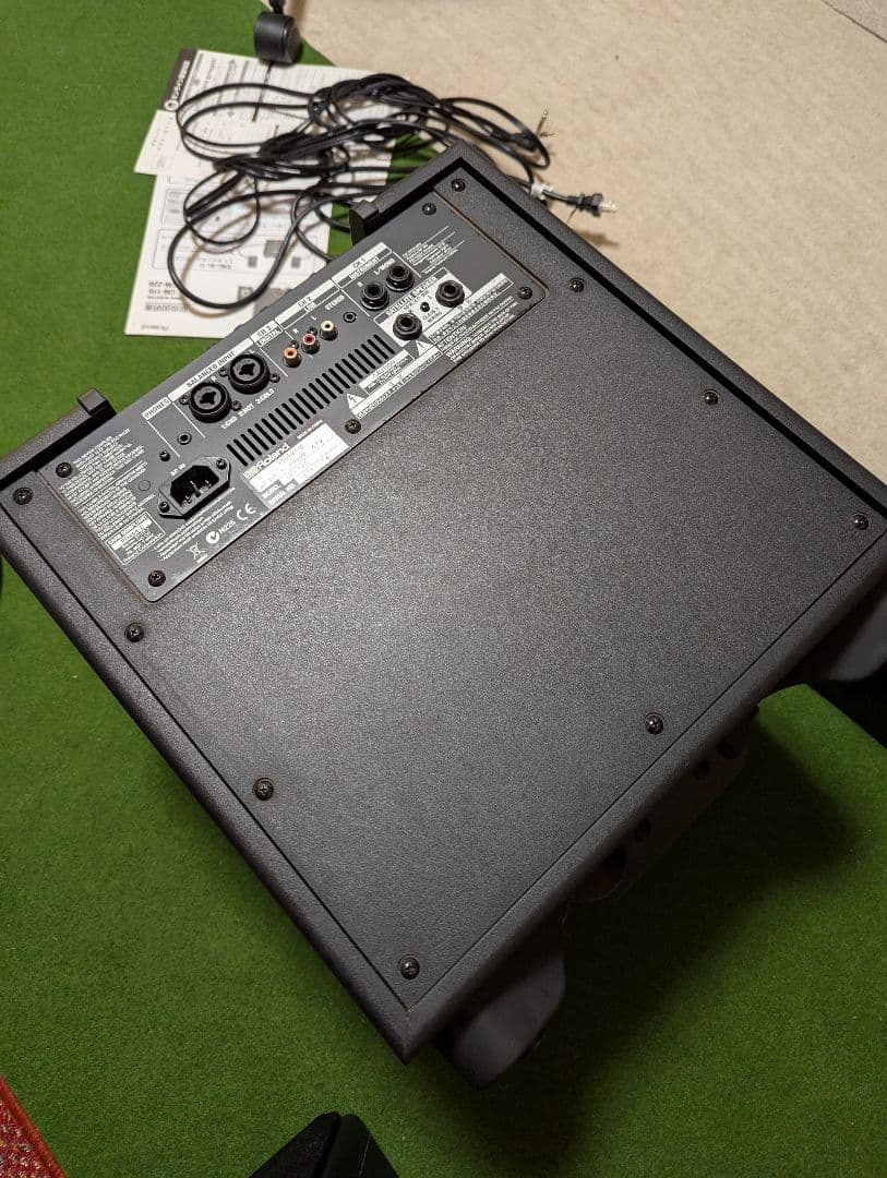 Roland CM-220 2.1スピーカーシステム