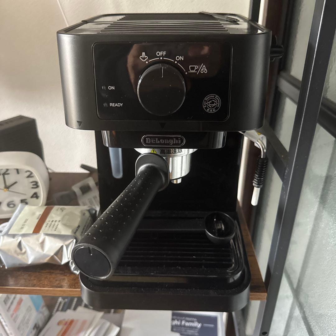 De'Longhi EC685 ブラック エスプレッソマシン