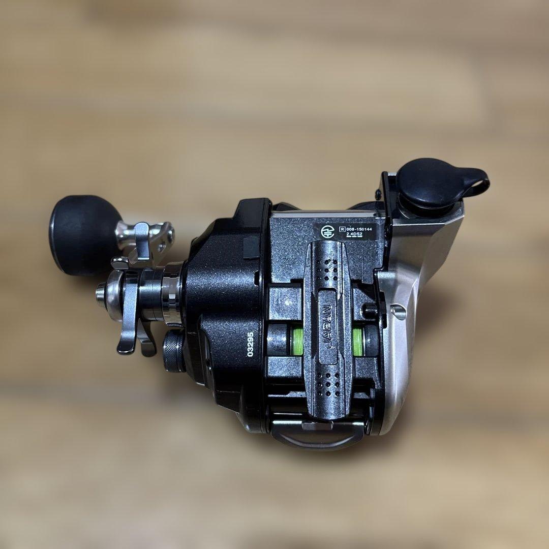 ヒゲ　SHIMANO フォースマスター800