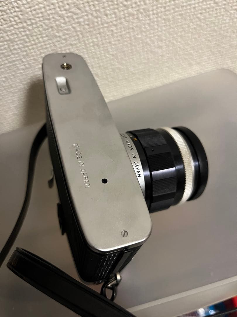 オリンパスペンF 40mm F1.4レンズ付き