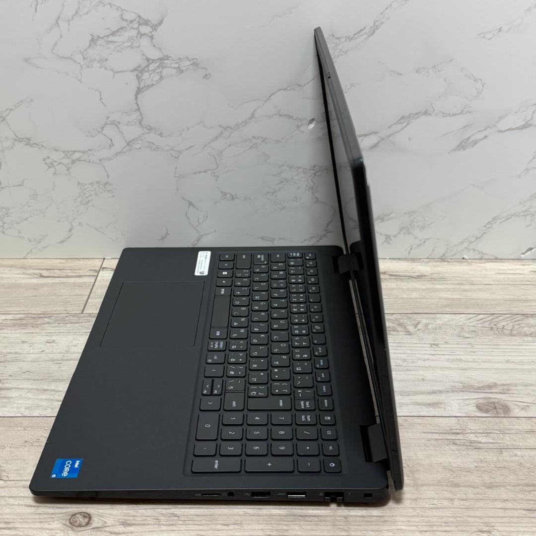 ☆第11世代 i5☆メモリ16GB テンキー付き 15.6インチ DELL