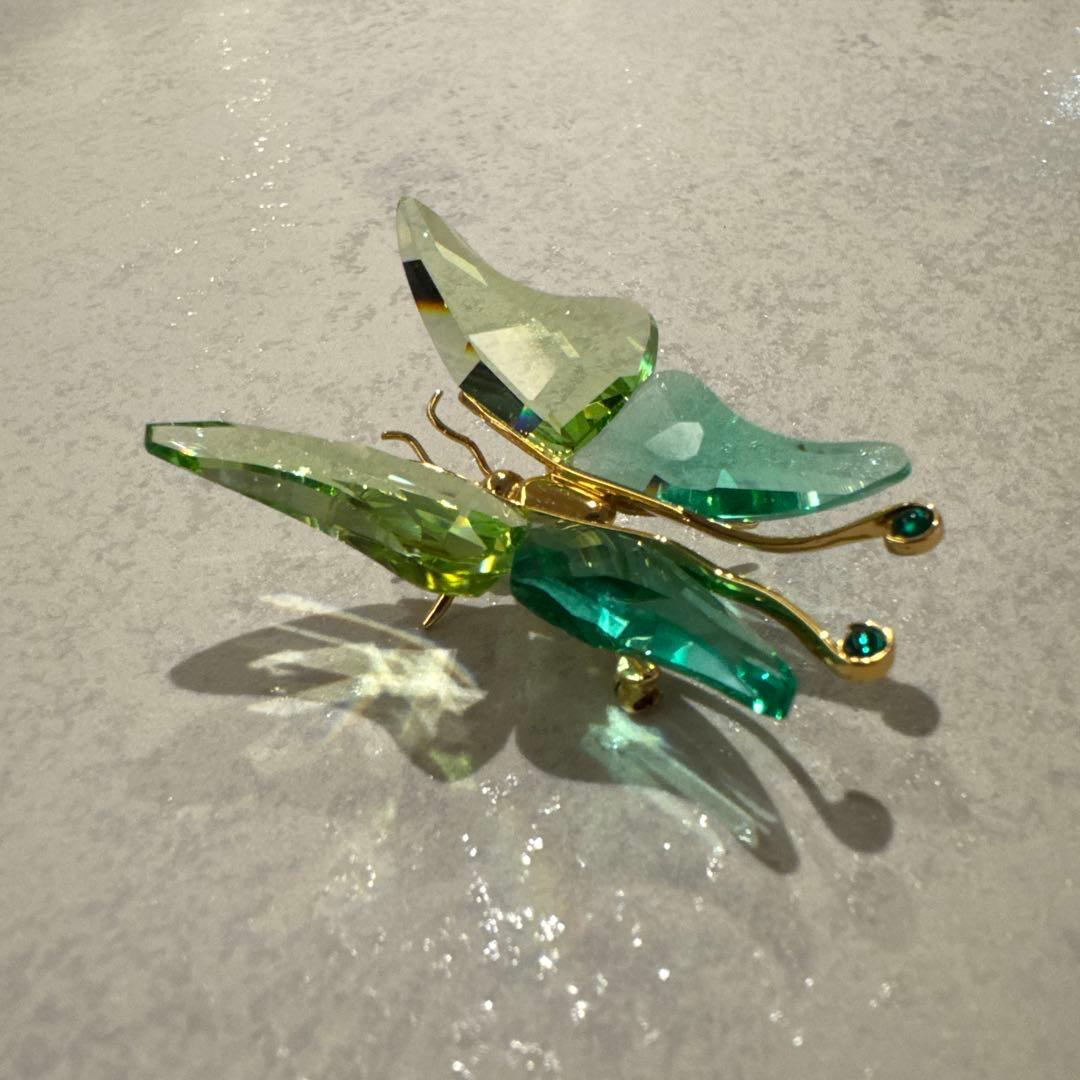 Daniel Swarovski バタフライブローチ