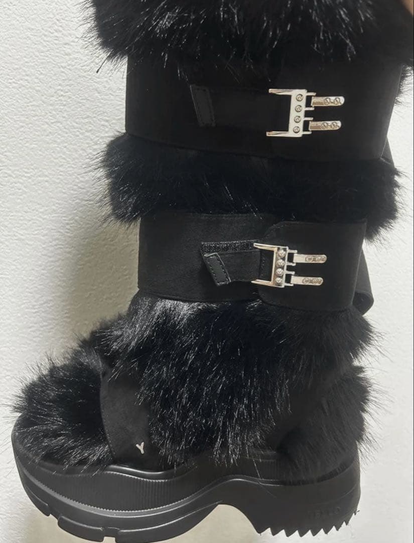 YELLOW ファーブーツ Mサイズ