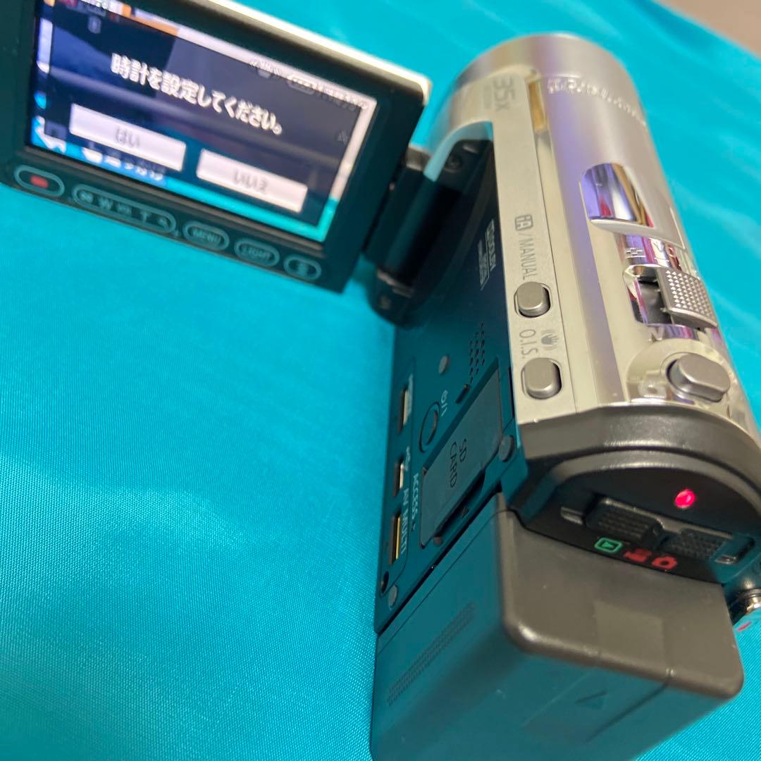 Panasonic HDC-TM60-S（デジタルハイビジョンビデオカメラ）