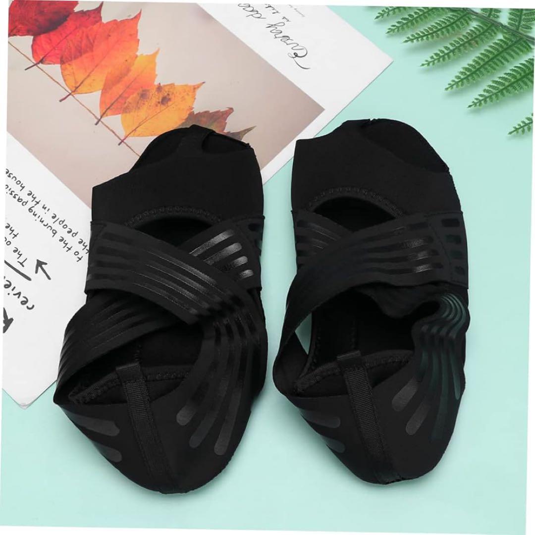 〆ペア ヨガシューズ 女性用靴下の特徴 ヨガソックス 女性の靴下 ハーフトゥ