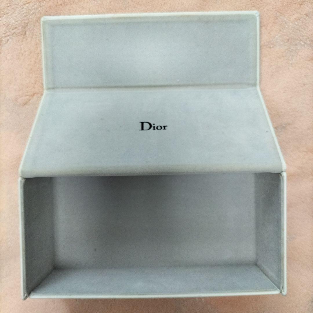 Dior　カナージュ　ブラック　キルティング　　　サングラス ディオール