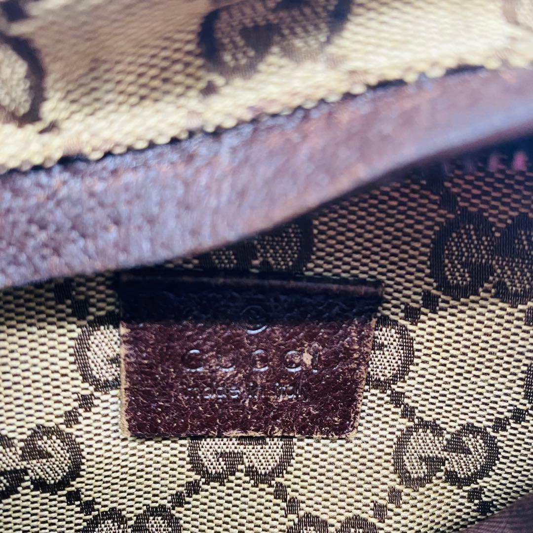 美品✨グッチ ボディバッグ GG キャンバス シェリーライン ブラウン