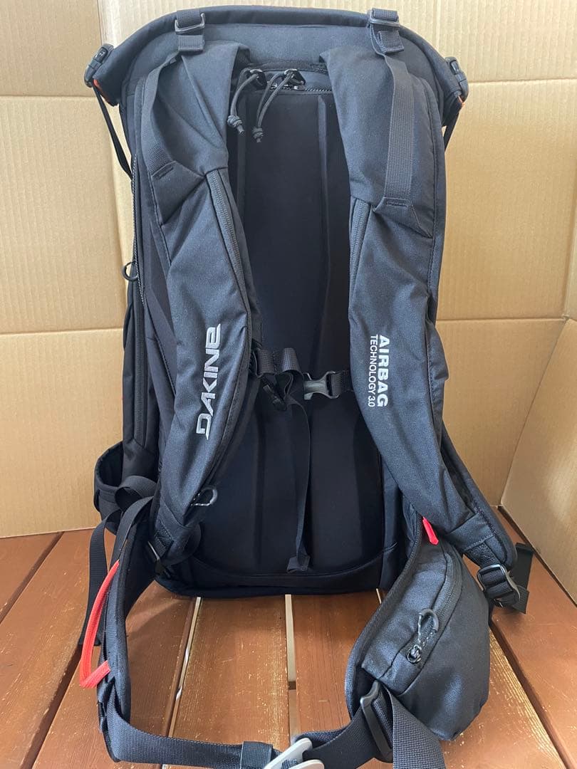 ＊DAKINE POACHER RAS 26L ダカイン バックパック