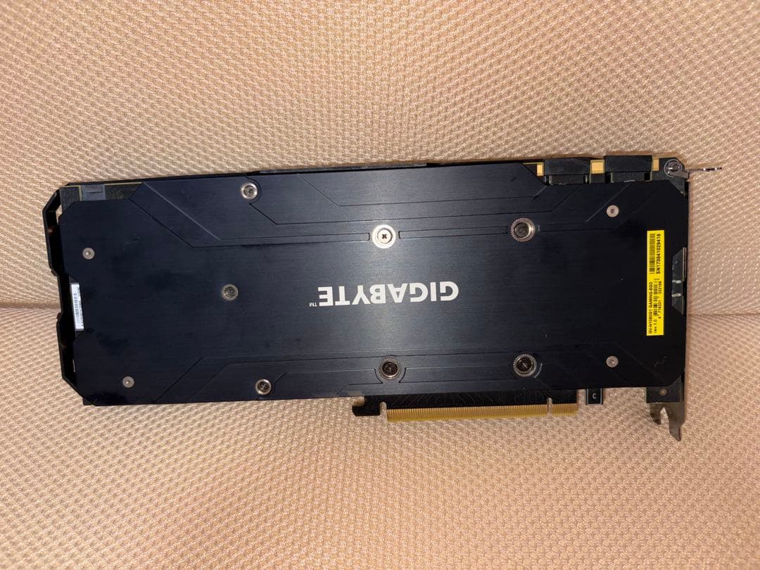 GIGABYTE グラフィックボードGTX1080 8GB 3ファン