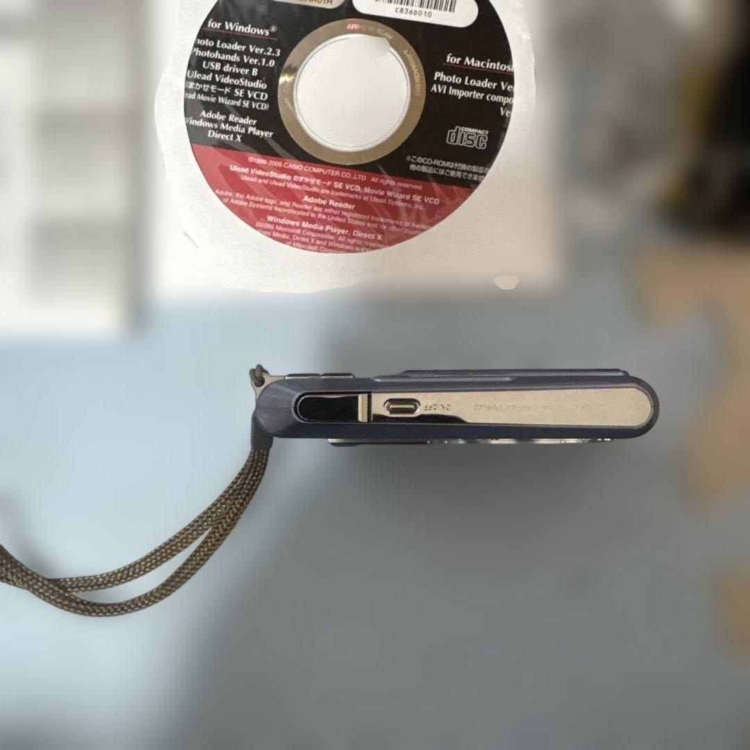 CASIO EXILIM EX-S600 デジタルカメラ　バッテリー付き