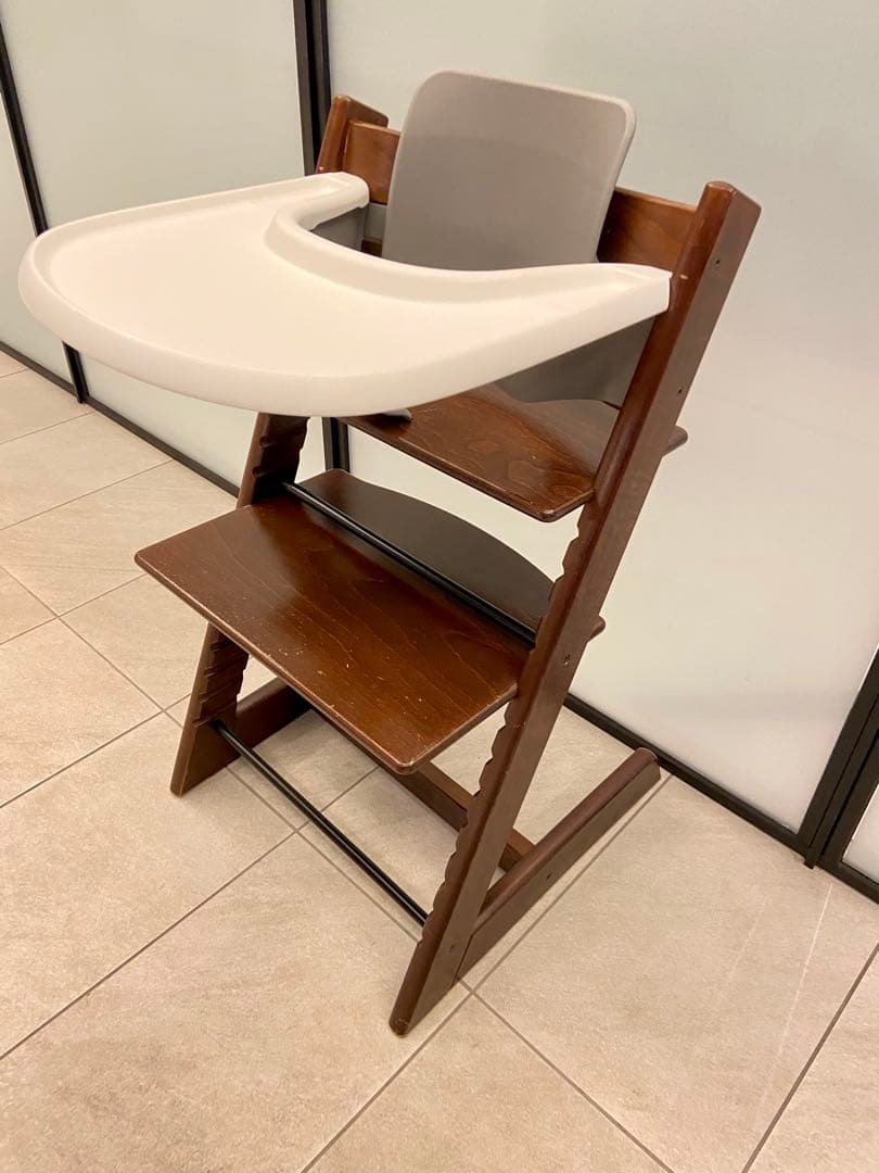 ☘️送料込⭐️美品⭐️ウォールナット⭐️STOKKE⭐️ストッケ トリップトラップ