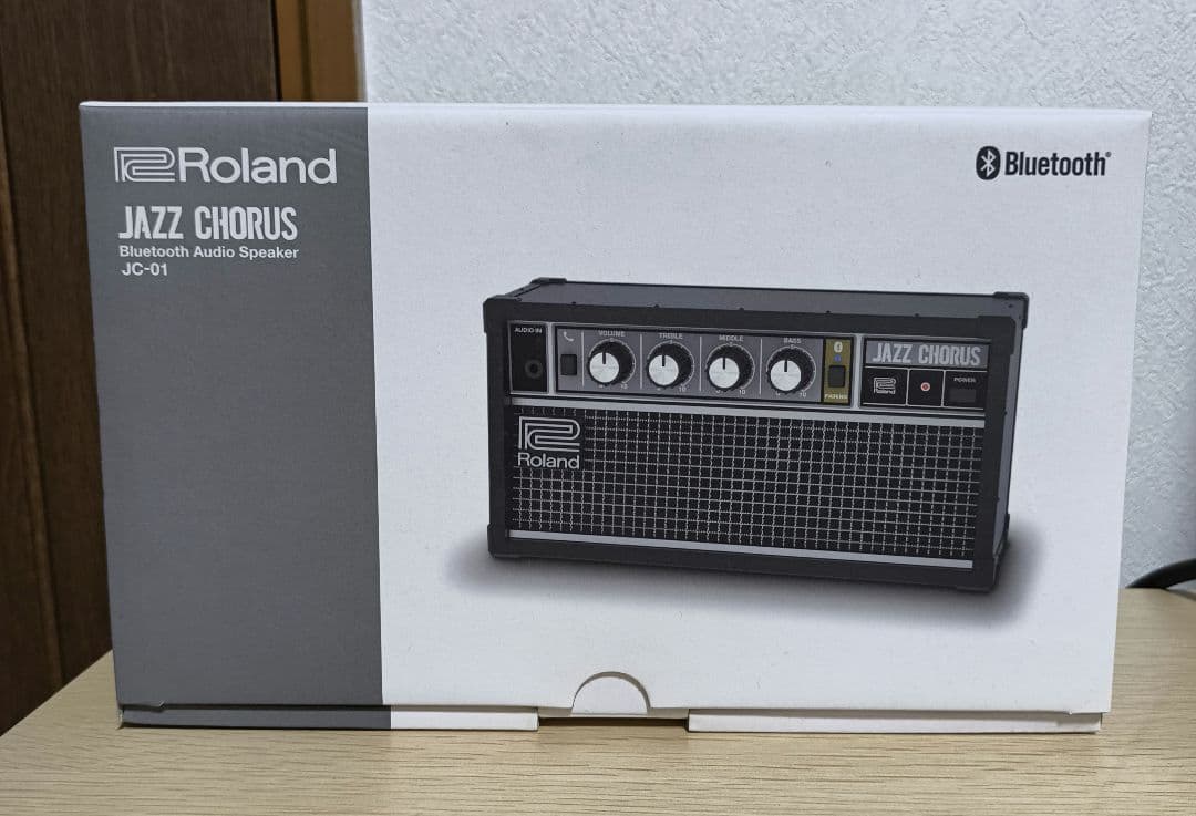 Roland JC−01