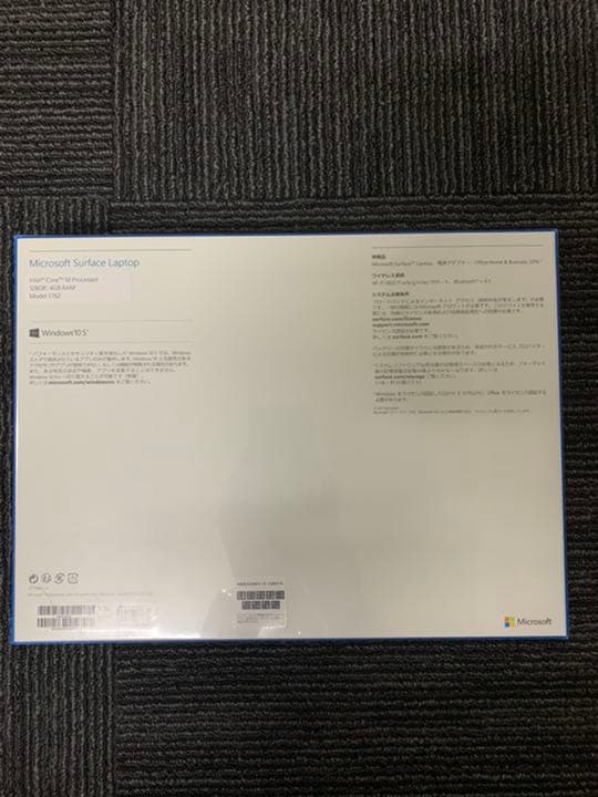 【新品】Microsoft Surface Laptop Model 1782