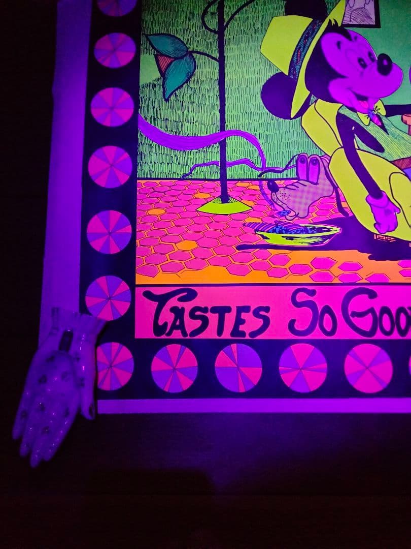 大判　ディズニー　ポスター ブラックライト メモリアルオージー ビンテージ 麻パ