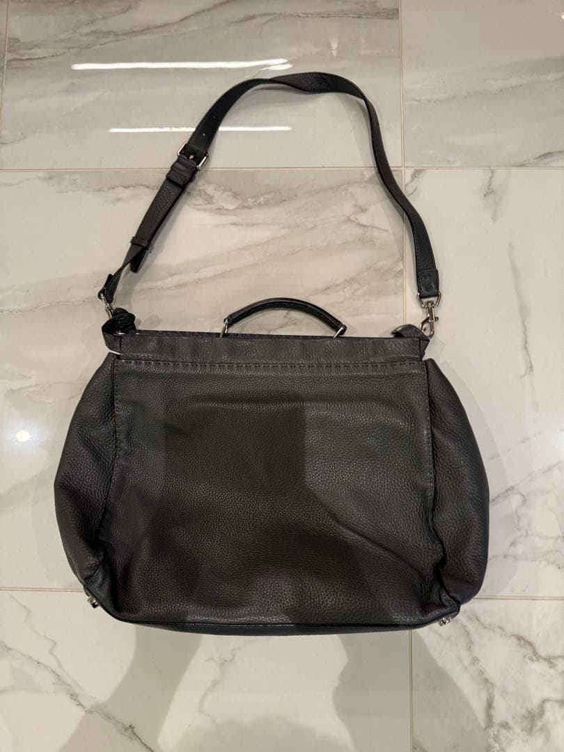 FENDI ビジネスバッグ ブラック レザー