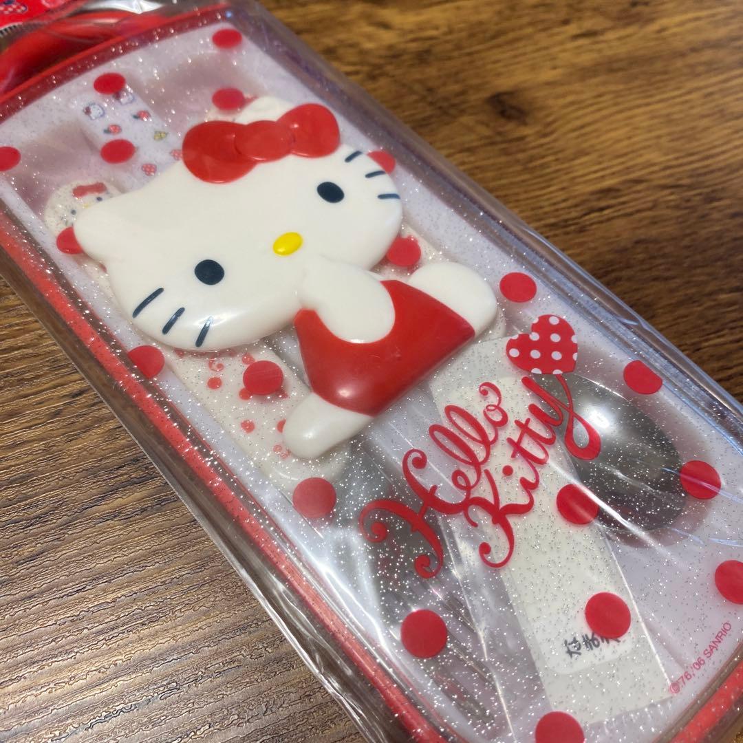 新品　平成レトロ　サンリオ　ハローキティ　お弁当グッズ　スライド式トリオセット
