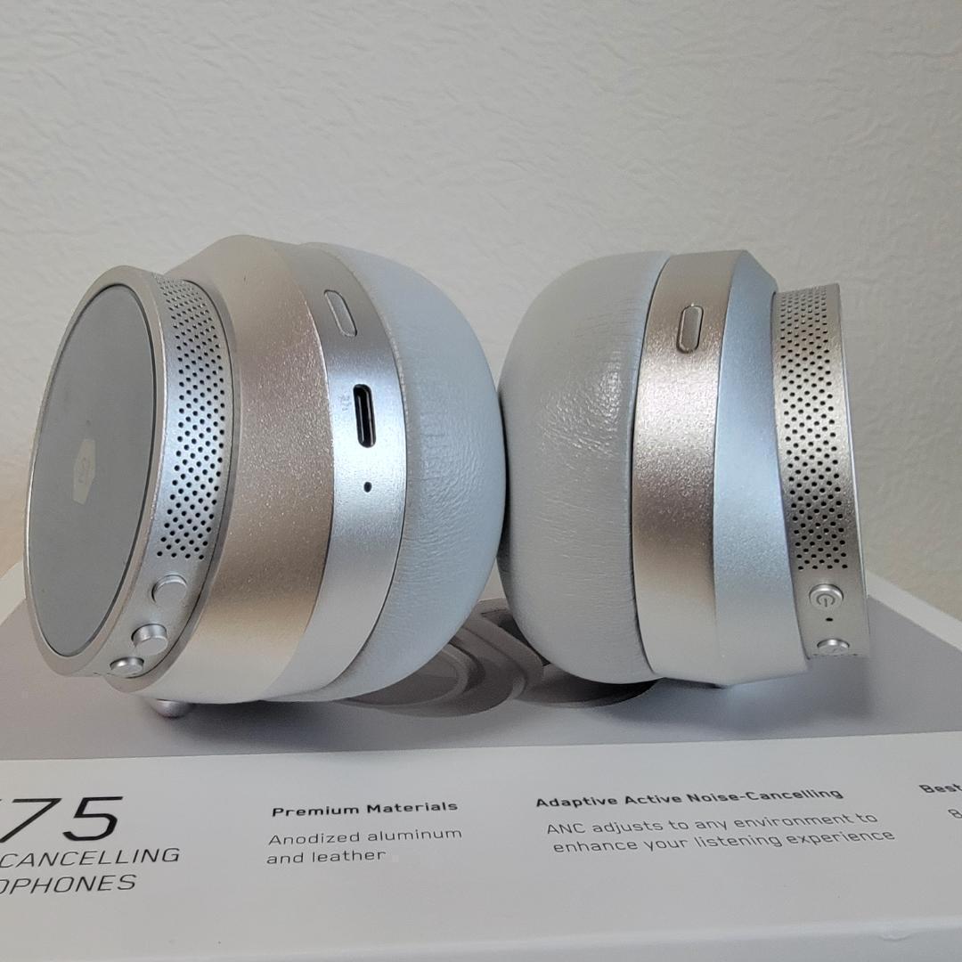 【ほぼ新品】MASTER & DYNAMIC MW75 Silver