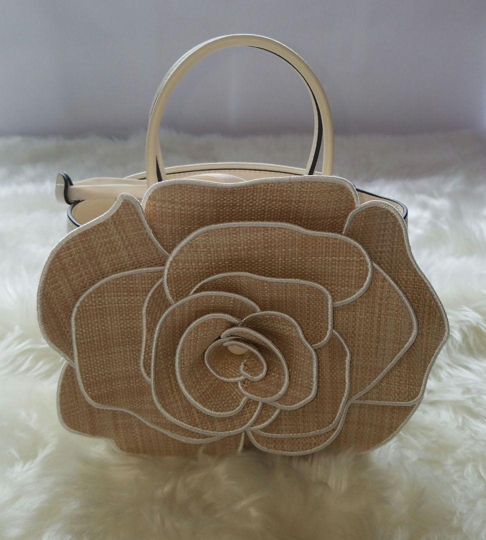 木・金限定価格 【新品 未使用】 Kate Spade ３D フラワー バッグ