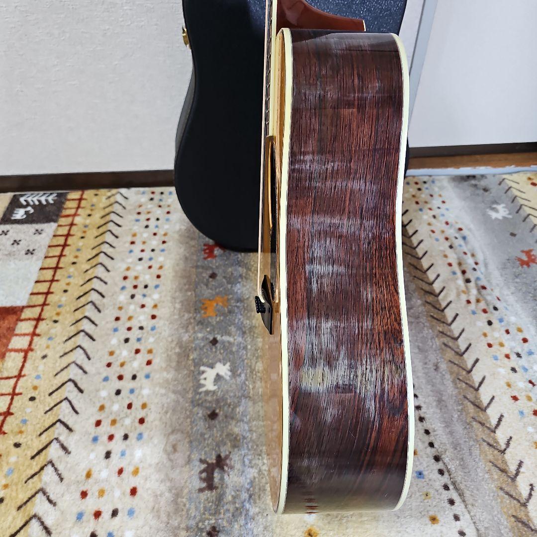 Syairi.YD-304ハカランダハードケース付き