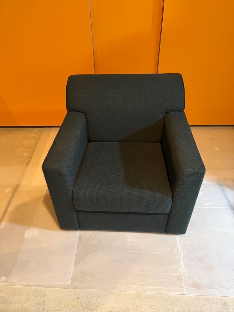 応接室用ソファ1人掛け×3、3人掛け×1 引き取り限定