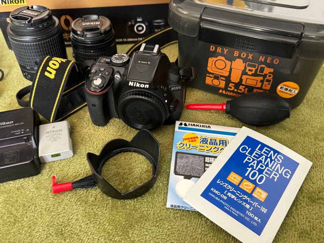 Nikon ニコン D5300 ダブルズームキット2 箱付き ケース付き