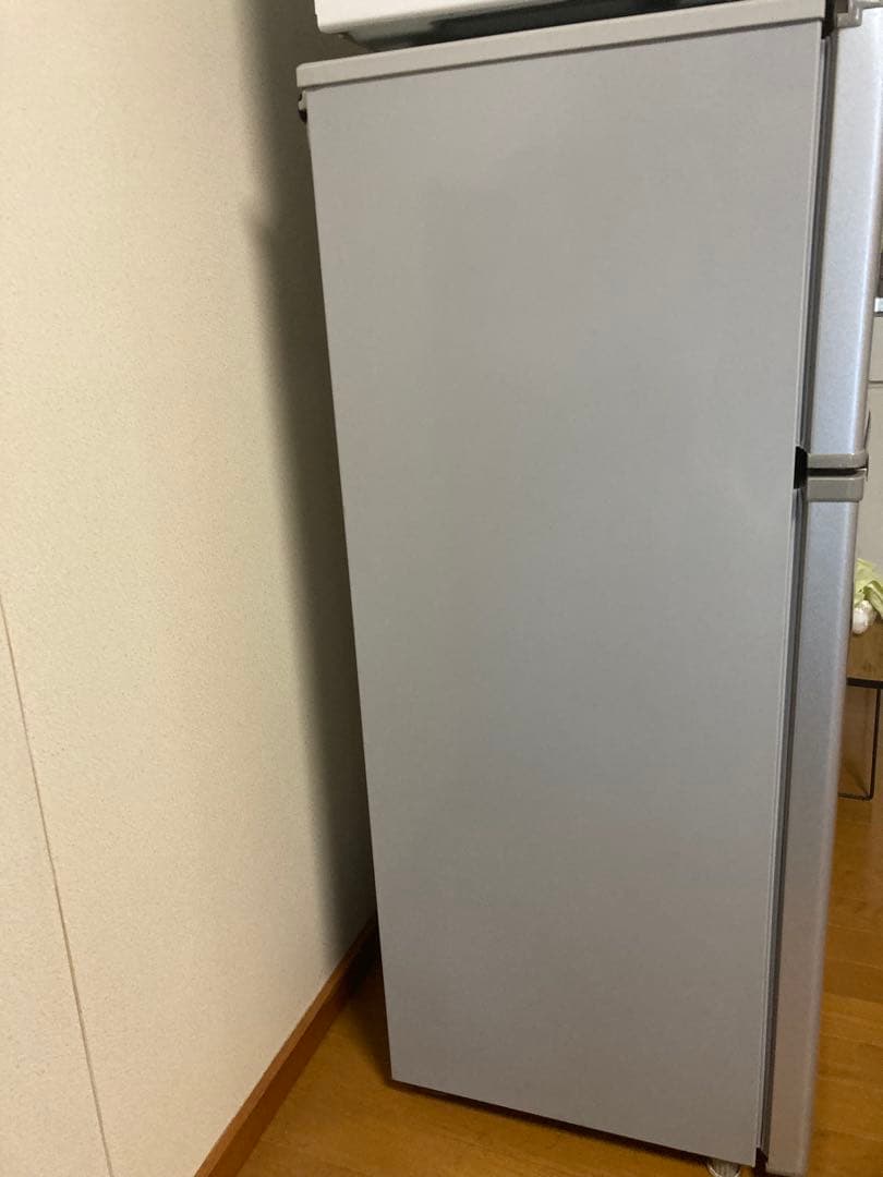 【送料込み】SHARP ２ドア 冷凍冷蔵庫 118Ｌ SJ-H12W-S