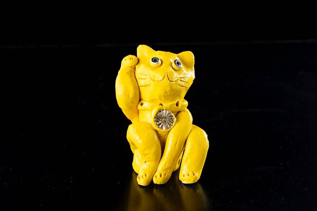招き猫 副招き 桐箱付き 猫 金運 運気上昇　幸運　開運　しあわせの黄色いまねき