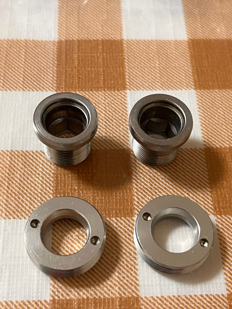 シマノ　XT クランク　BBセット