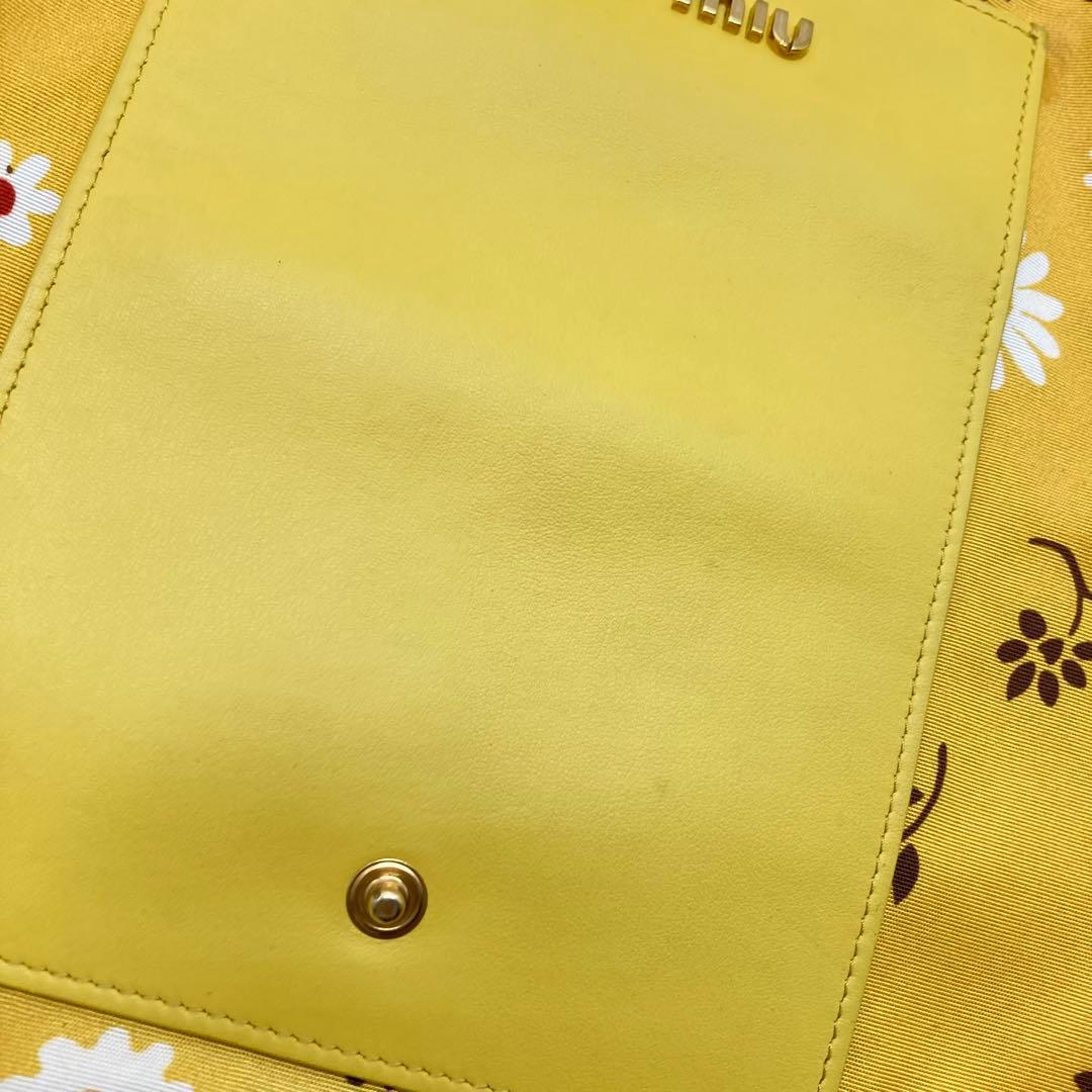 専用です❣️購入しないでください❣️miumiuミュウミュウ花柄 フラワー