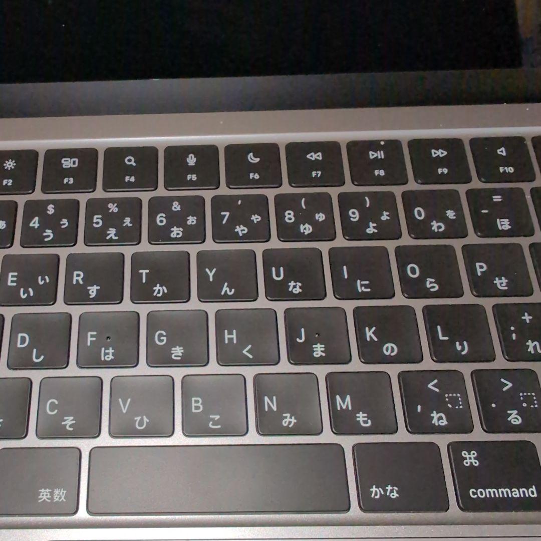 Apple MacBook Air M2 2022 本体　スペースグレイ