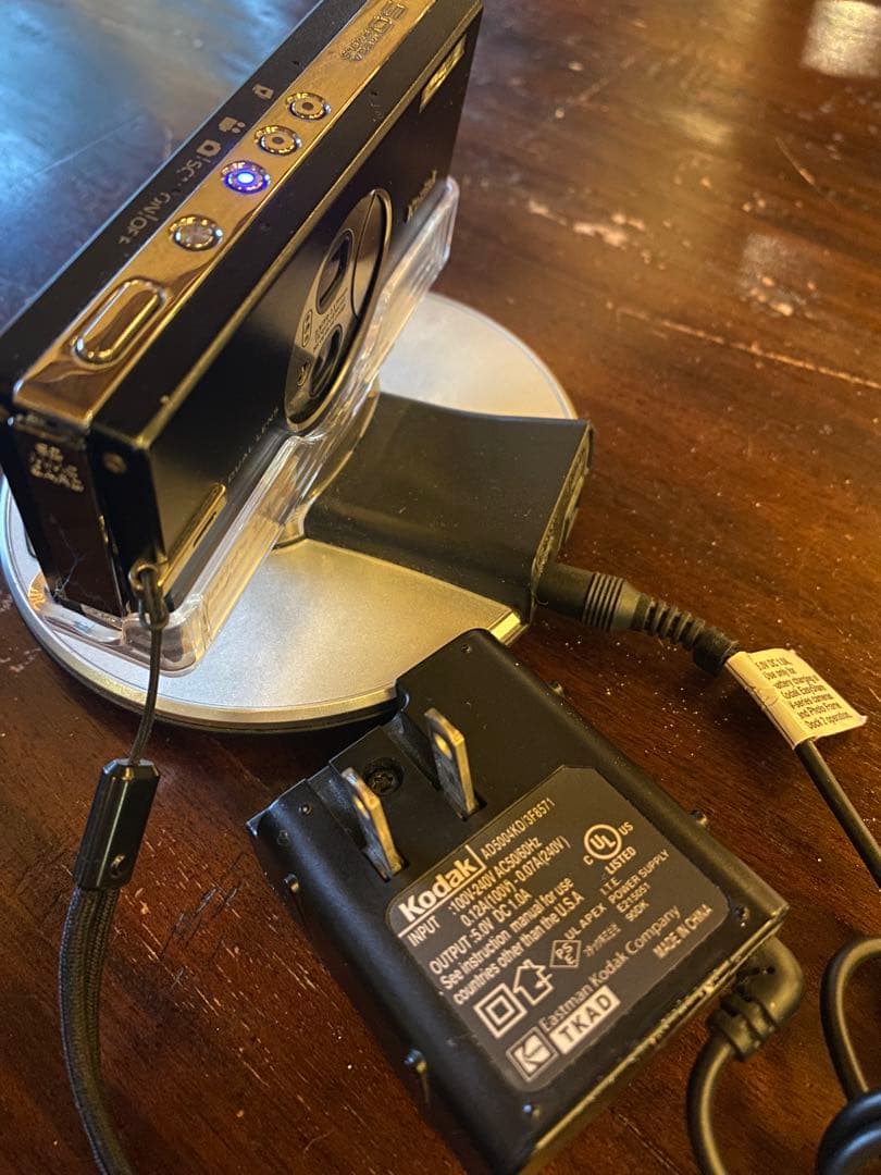 Kodak Dual Lens デジタルカメラ　V570