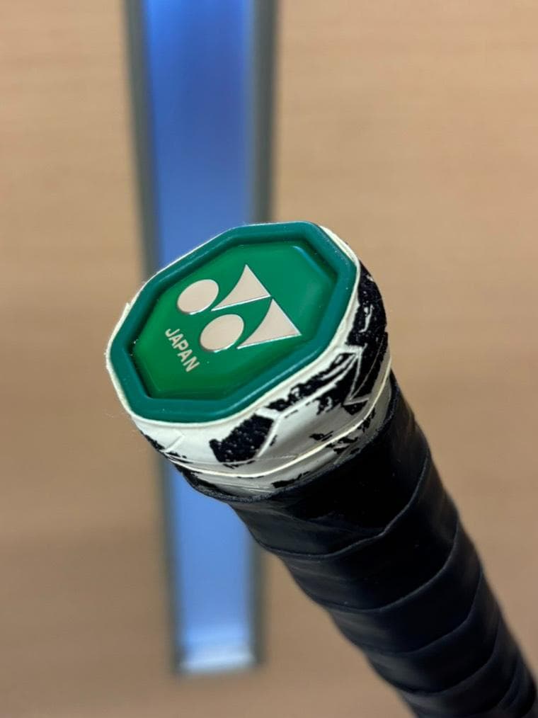 YONEX ジオブレイク70S テニスラケット 軽量