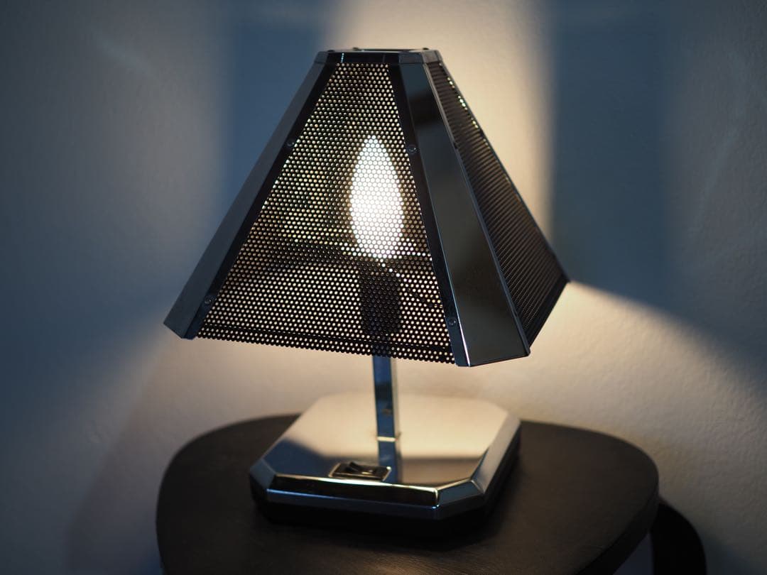 インダストリアル　テーブルランプ