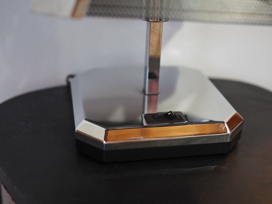 インダストリアル　テーブルランプ