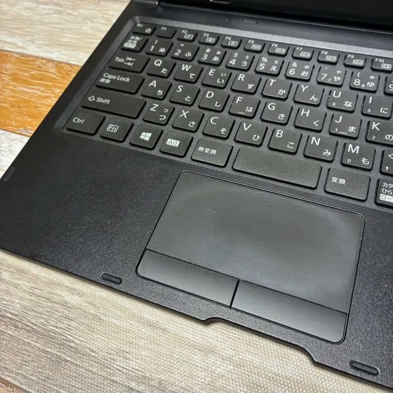 Win11搭載 FUJITSU arrows Q7311/FE キーボード付