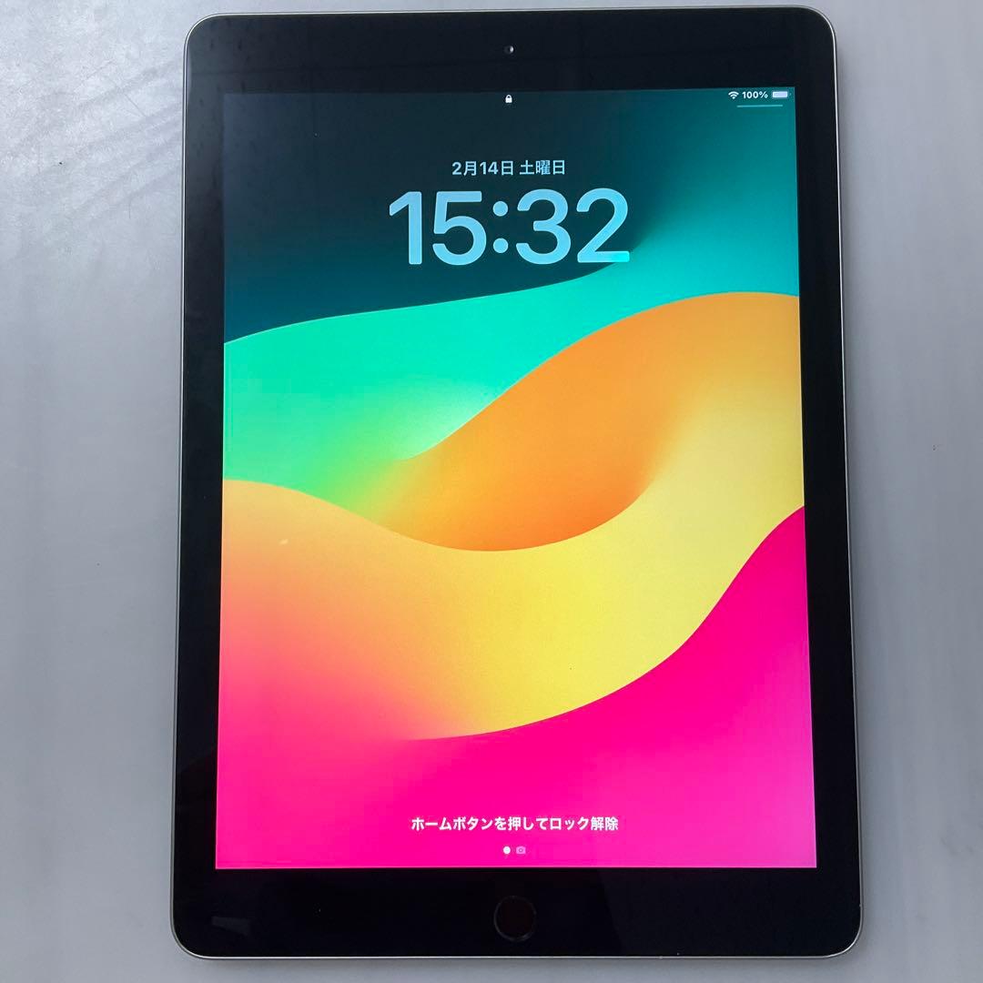 iPad 第6世代　32GB Wi-Fi