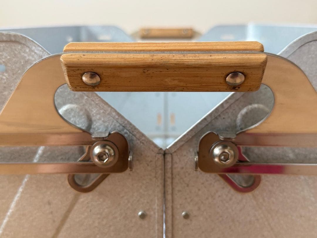 peakのシェルフコンテナ25 2個 セットです