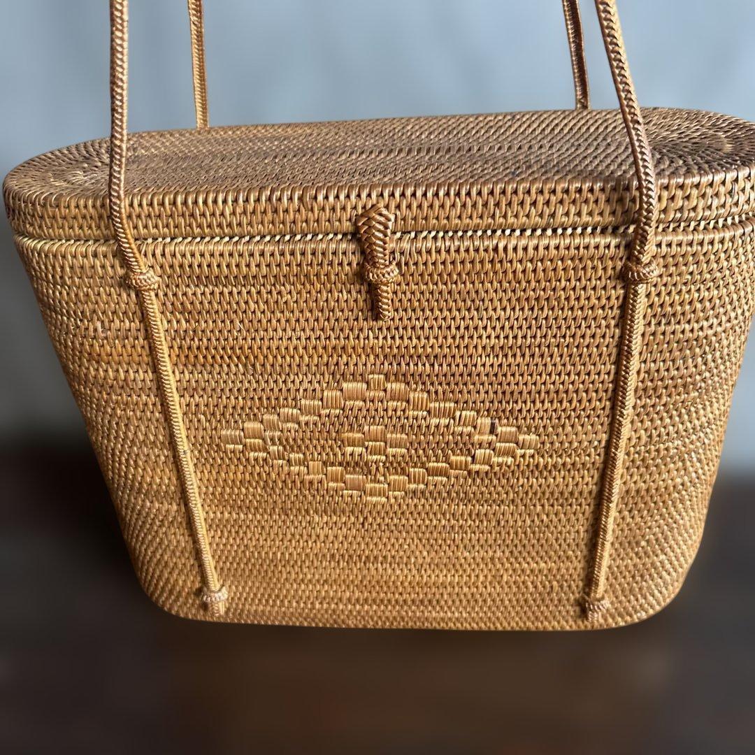 アタかごバッグ　ボックス型