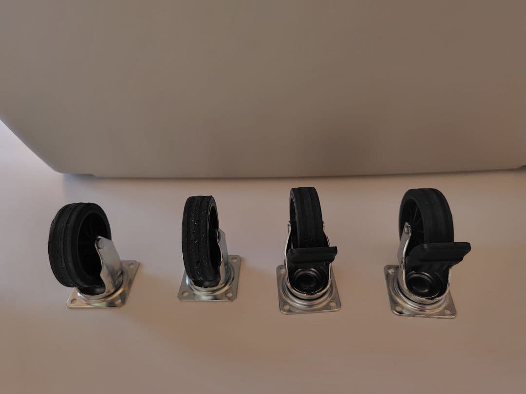 犬用ケージ　ドッグケージ　キャリーケース　 大型犬 　飛行機　キャスター付き