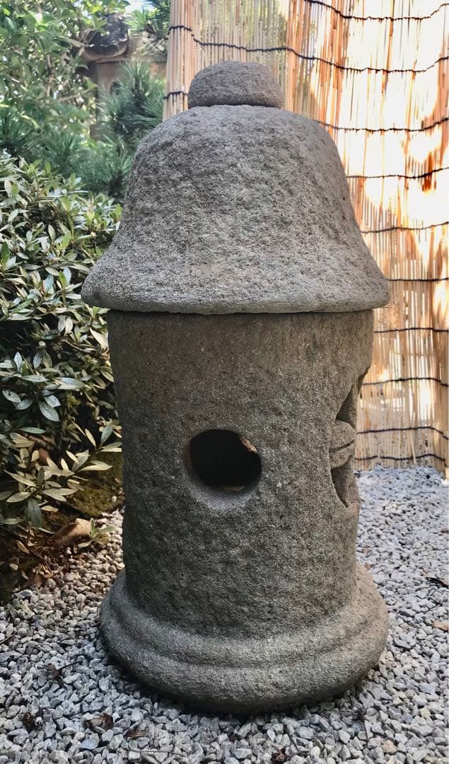 【天然自然石灯篭・置灯篭・オブジェ・庭石・ガーデニング・造園】箱庭水石飾り石